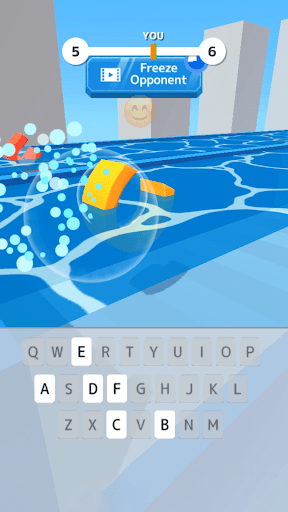 Type Spin: alphabet run game screenshot 2 - screenshot